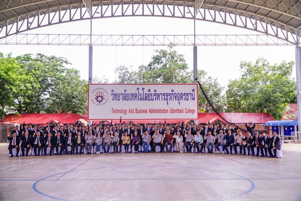 ยินดีต้อนรับ ท่านสมฤดี ฉิมมุสิก ผู้อำนวยการสำนักบริหารการอาชีวศึกษาเอกชน และคณะ นบส. อศช. รุ่นที่ 2